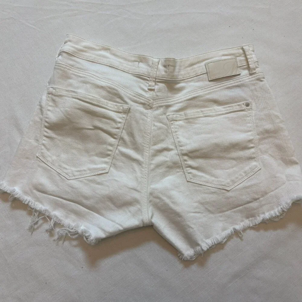 Mavi Shorts Size 30 Rosie Wash Distressed Cutoff Denim - Picture 2 of 5